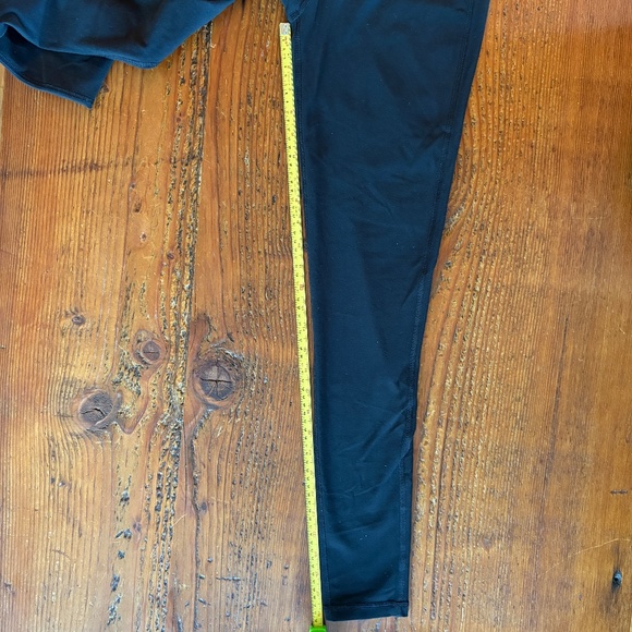 3/$15 Champion Reversible Leggings, Long, Black and Purple Size Small - Picture 6 of 9